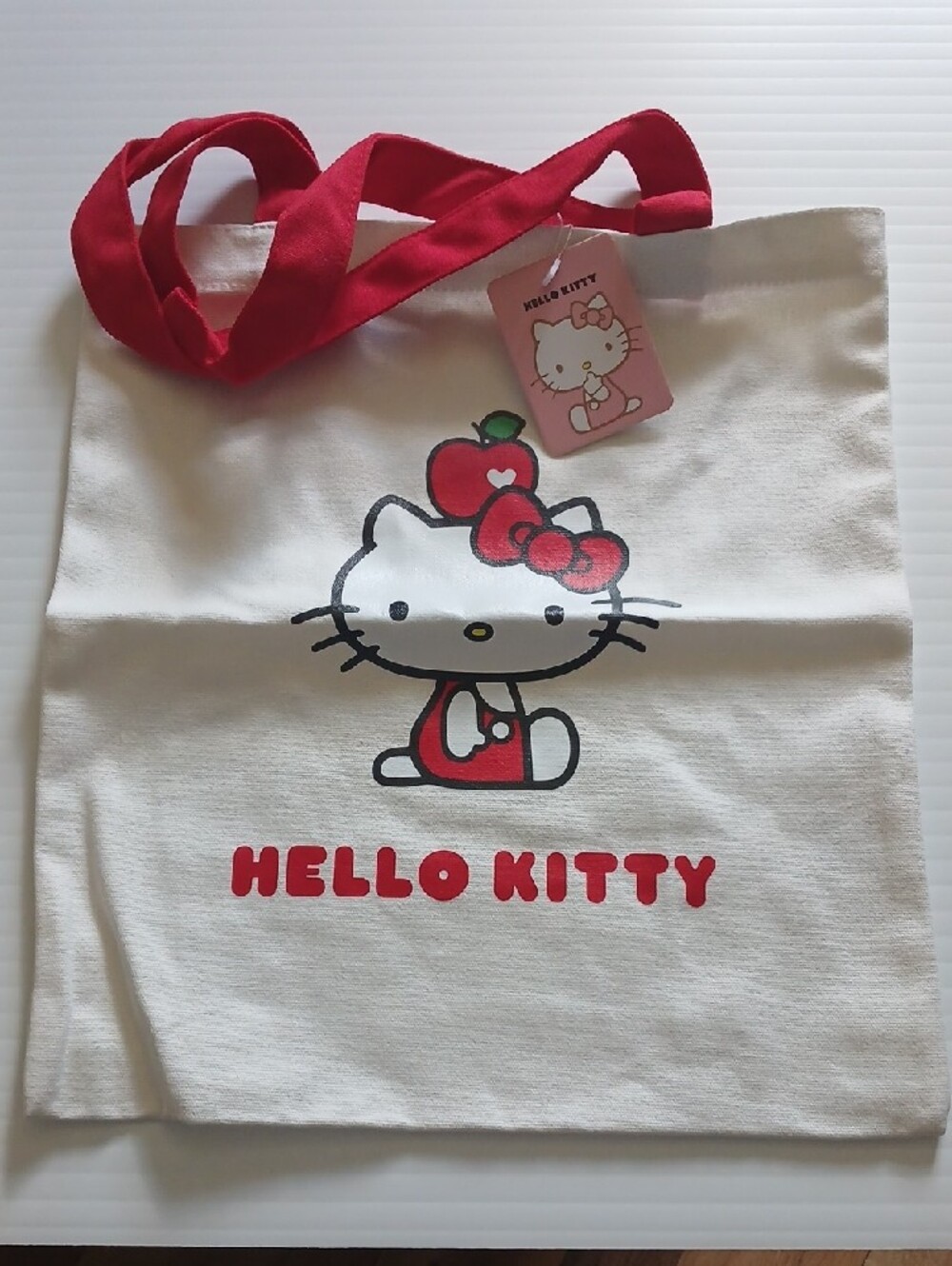 Hello Kitty Cream Canvas Tote with Red Bow and Red Apple Sanrio NEW
